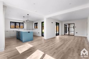 Photo 23- click for photo gallery